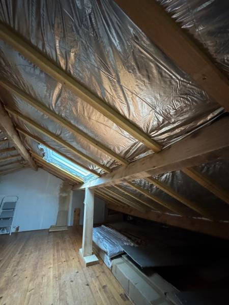 Isolation par l'intérieur par les 2 charpentiers RGE a Toulouse 